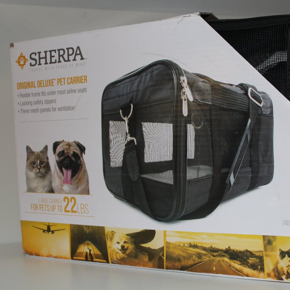 Sherpa Original Deluxe Pet Carrier Dog Cat On-Board Travel Bag 22lb Large